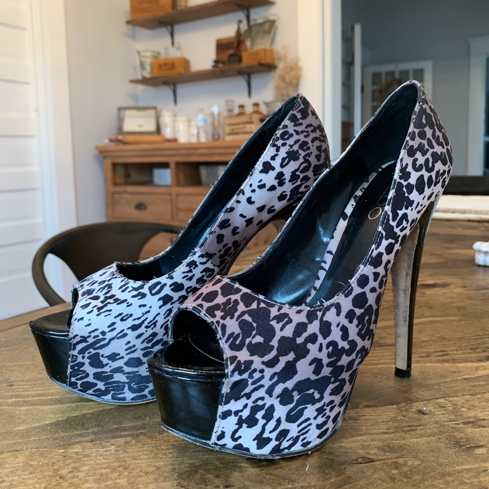 Aldo Animal Print Peep Toe Pump